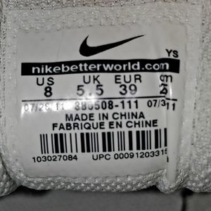 Nike Women's Size 8